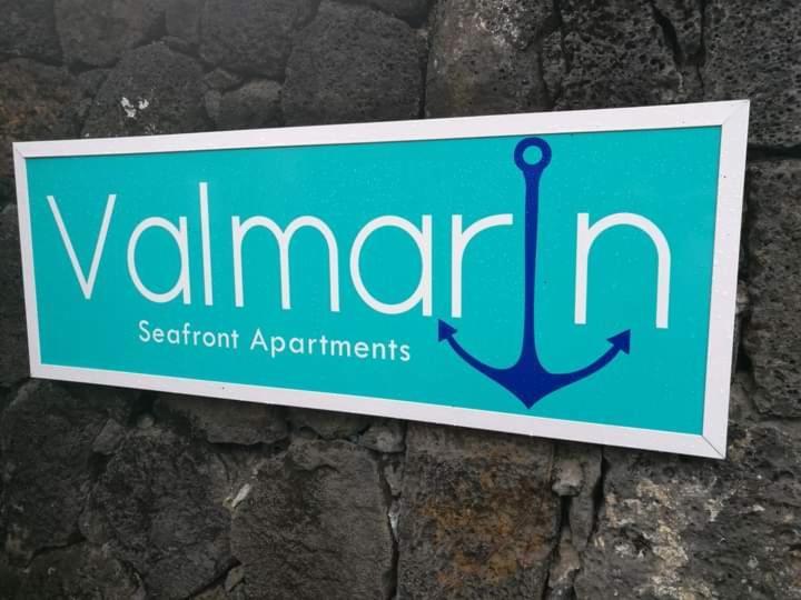 Valmarin Seafront Apartments Trou d'Eau Douce Luaran gambar