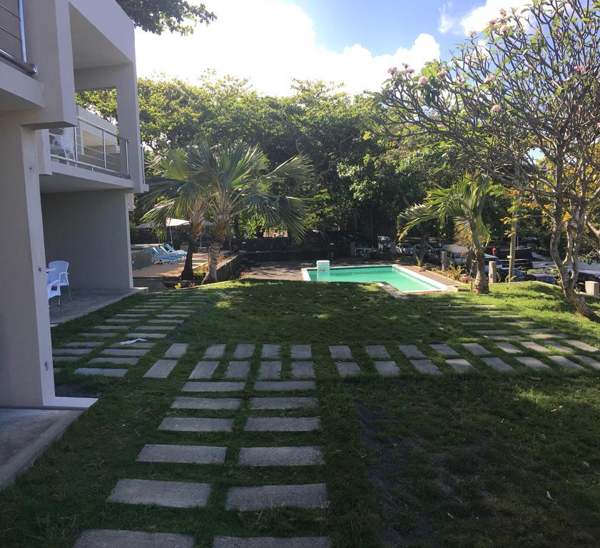 Valmarin Seafront Apartments Trou d'Eau Douce Luaran gambar