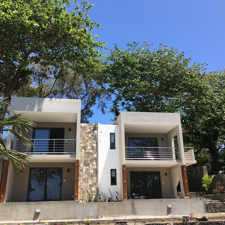 Valmarin Seafront Apartments Trou d'Eau Douce Luaran gambar
